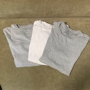 Kids Hanna Andersson Gray and White organic T-Shirt bundle